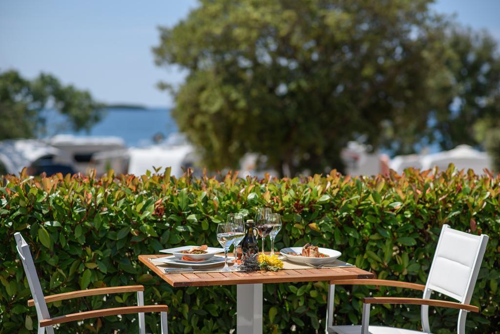 Vacanceselect Premium Lodge Polari Rovinj Exterior foto